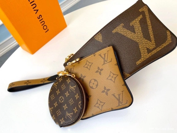 Aaa replica ru MONOGRAM LOUIS POUCH VUITTON 0818